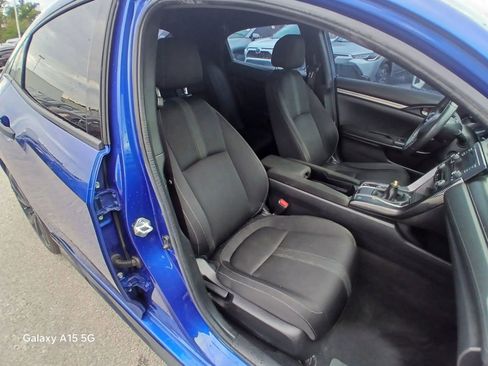 Used 2018 Honda Civic Sport image 19