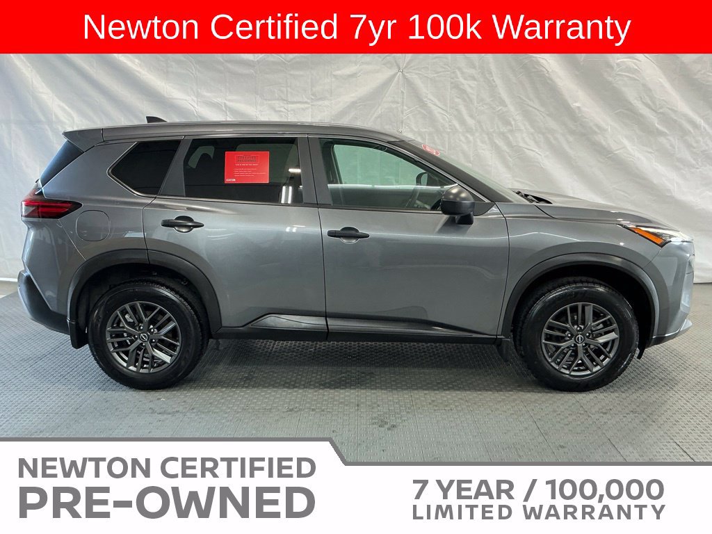Used 2023 Nissan Rogue S FWD image 4