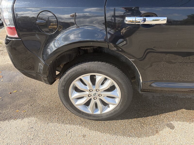 Used 2014 Land Rover LR2 AWD/4WD image 24