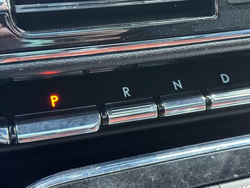 Certified 2019 Lincoln Navigator Reserve AWD/4WD image 23