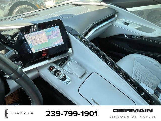 Used 2025 Chevrolet Corvette Stingray Premium Cpe w/ 3LT RWD image 14