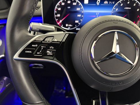 Used 2023 Mercedes-Benz S 500 4MATIC image 15