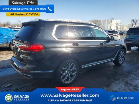 Used 2021 BMW X7 xDrive40i w/ Parking Assistance Package AWD/4WD image 4