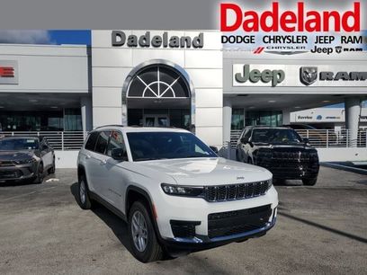 New 2025 Jeep Grand Cherokee L Laredo w/ Luxury Tech Group I