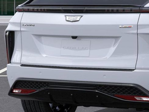 New 2026 Cadillac Lyriq V w/ Exterior Carbon Fiber Package image 14