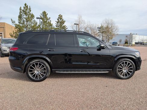 Used 2023 Mercedes-Benz GLS 580 4MATIC image 4