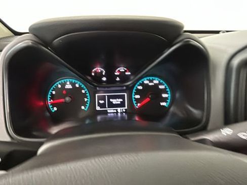 Used 2021 Chevrolet Colorado W/T w/ WT Convenience Package RWD image 18