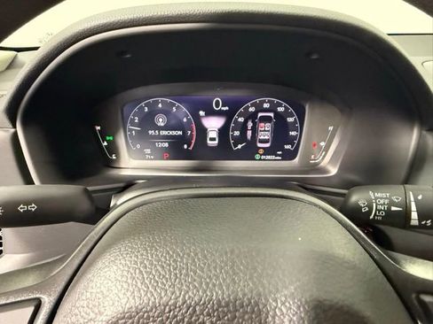 Used 2024 Honda Accord EX image 19