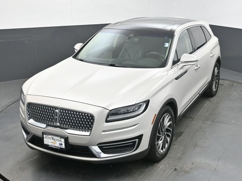 Used 2019 Lincoln Nautilus Reserve FWD image 28
