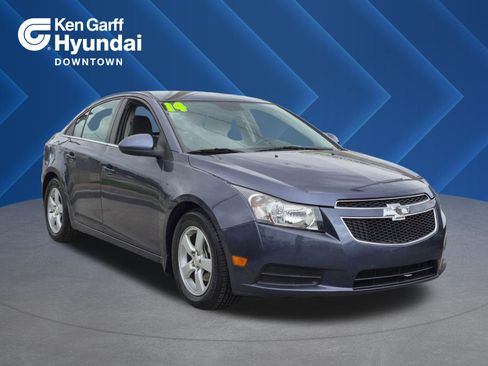 Used 2014 Chevrolet Cruze LT FWD image 1