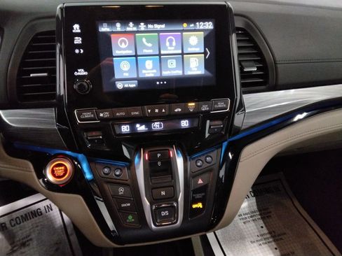 Used 2022 Honda Odyssey Elite image 20