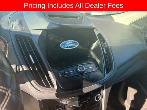 Used 2018 Ford Escape SEL AWD/4WD image 4