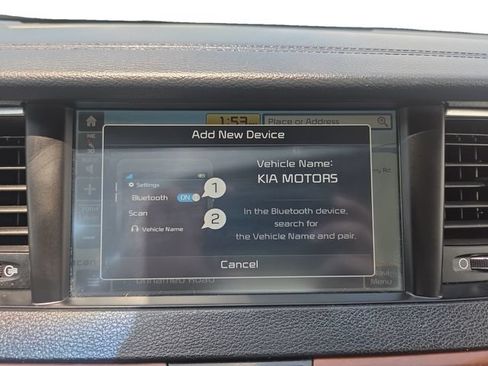 Used 2017 Kia Cadenza Premium w/ Luxury Package FWD image 25