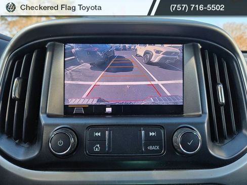 Used 2019 Chevrolet Colorado LT image 18