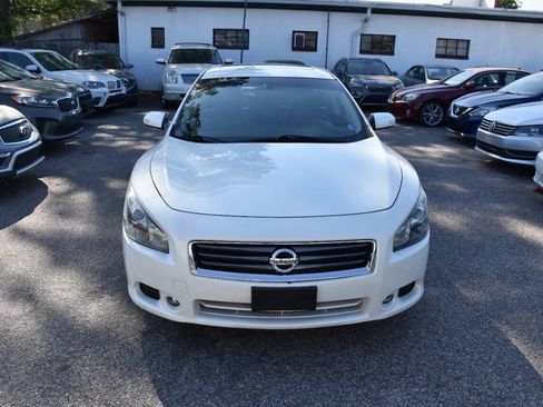 Used 2014 Nissan Maxima 3.5 SV w/ Sport Package FWD image 8