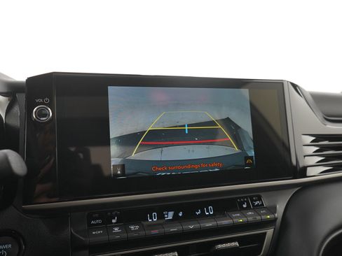 Used 2025 Toyota Camry XSE AWD/4WD image 25