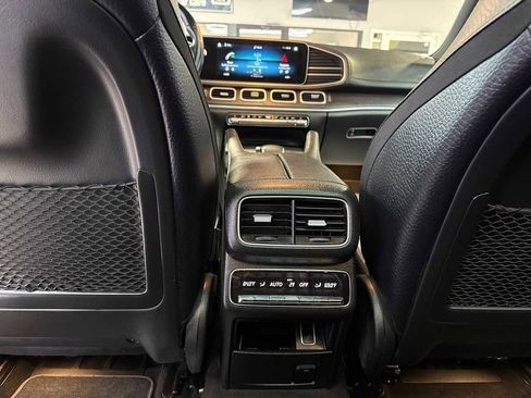 Used 2021 Mercedes-Benz GLS 580 4MATIC image 29