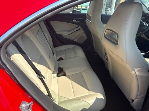 Used 2019 Mercedes-Benz CLA 250 4MATIC w/ Premium Package image 30