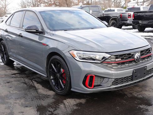 Used 2024 Volkswagen Jetta GLI 40th Anniversary Edition image 4