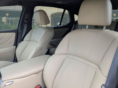 Certified 2024 Lexus LS 500 RWD image 8
