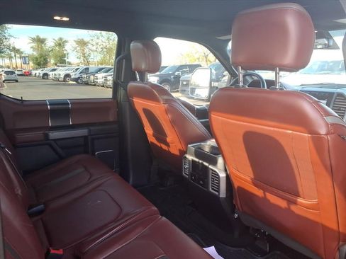 Used 2019 Ford F350 Platinum w/ Platinum Ultimate Package image 13