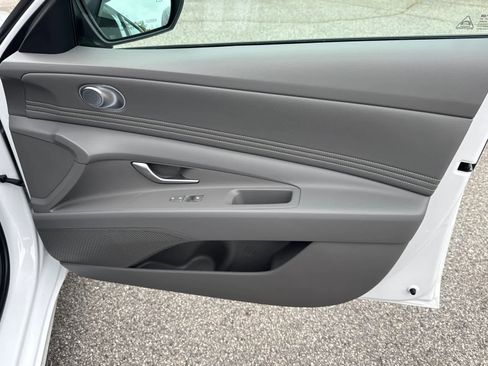 New 2026 Hyundai Elantra Sport image 11