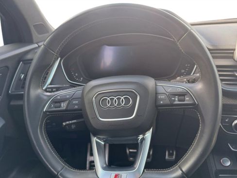 Used 2020 Audi SQ5 Premium Plus w/ Premium Plus Package image 17