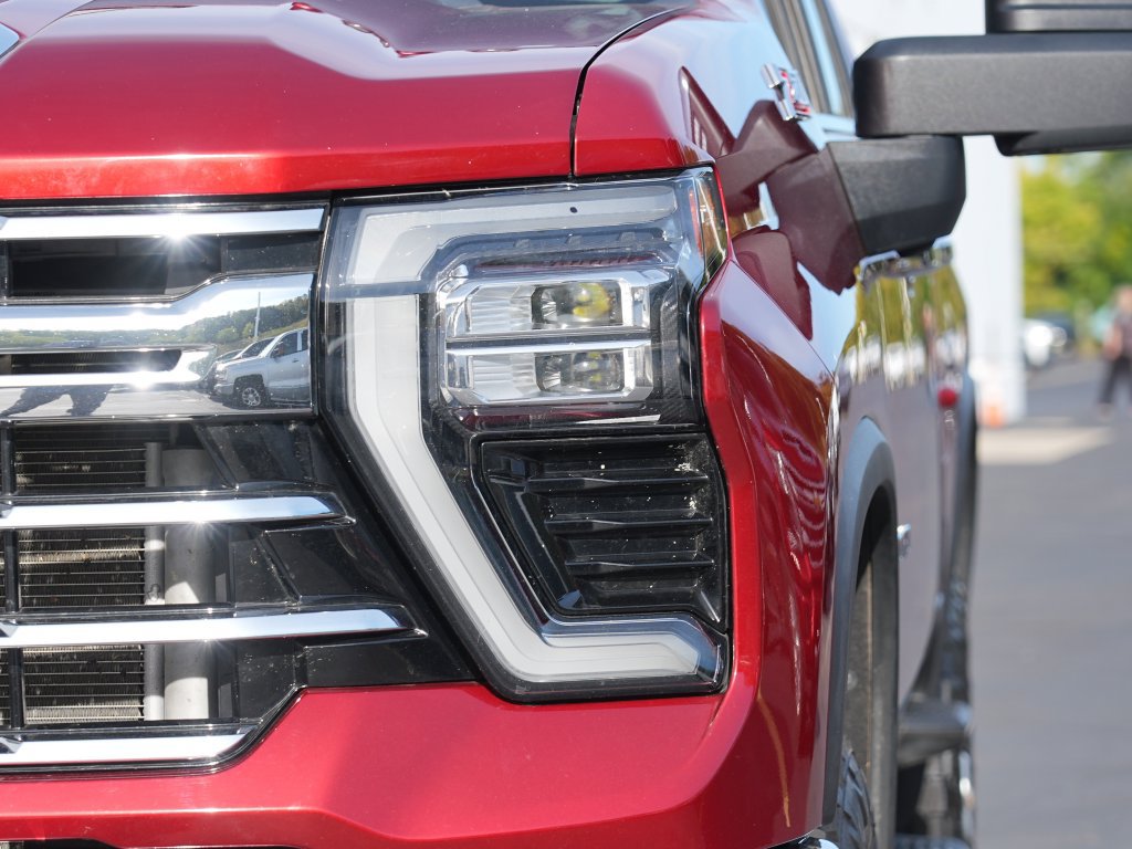 Certified 2024 Chevrolet Silverado 3500 LTZ w/ LTZ Premium Package AWD/4WD image 9