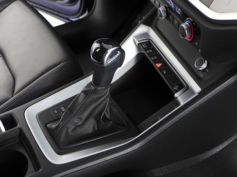 Used 2022 Audi Q3 2.0T Premium w/ Convenience Package image 15