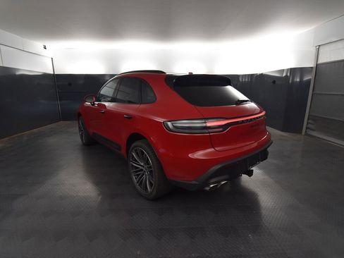 New 2025 Porsche Macan S image 3