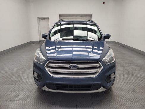Used 2018 Ford Escape SE image 15