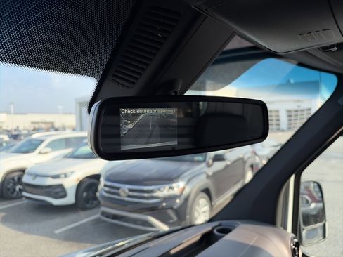 Used 2021 Mercedes-Benz Sprinter 1500 image 29