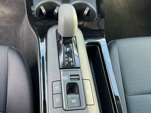 Used 2024 Toyota Prius LE image 31