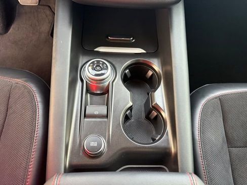 Used 2025 Ford Explorer ST image 21