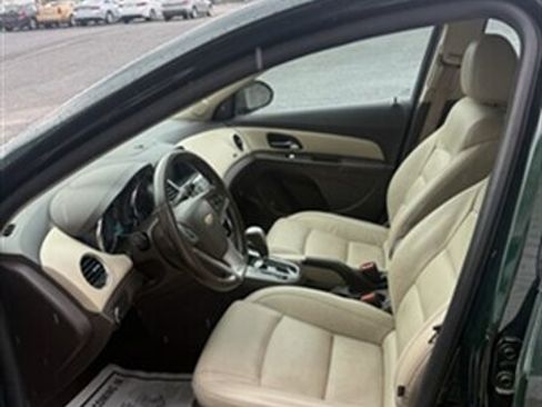 Used 2014 Chevrolet Cruze LT w/ RS Package FWD image 11