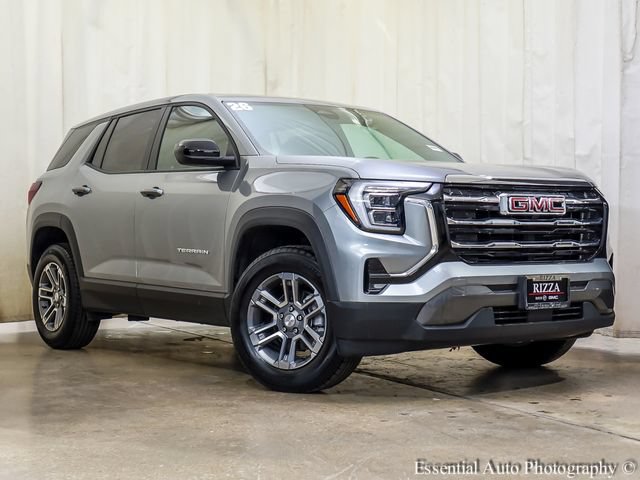 Certified 2026 GMC Terrain Elevation AWD/4WD image 2