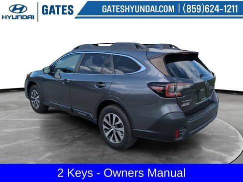 Used 2022 Subaru Outback Premium AWD/4WD image 7