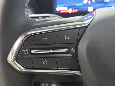 New 2026 Chevrolet Traverse LT w/ Driver Confidence Package image 20