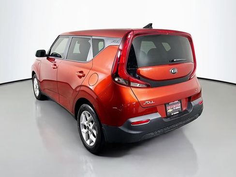 Used 2020 Kia Soul S FWD image 8