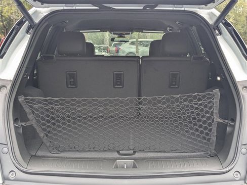 New 2026 Cadillac XT5 Luxury w/ LPO, Floor Liner Package image 15
