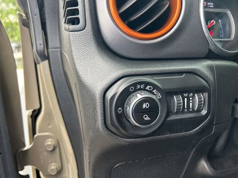 Used 2020 Jeep Gladiator Mojave w/ Trailer Tow Package image 36