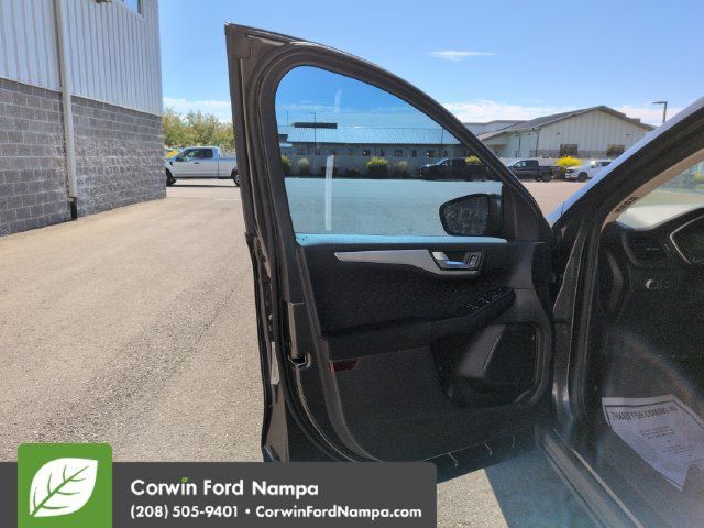 Used 2020 Ford Escape SE FWD image 10