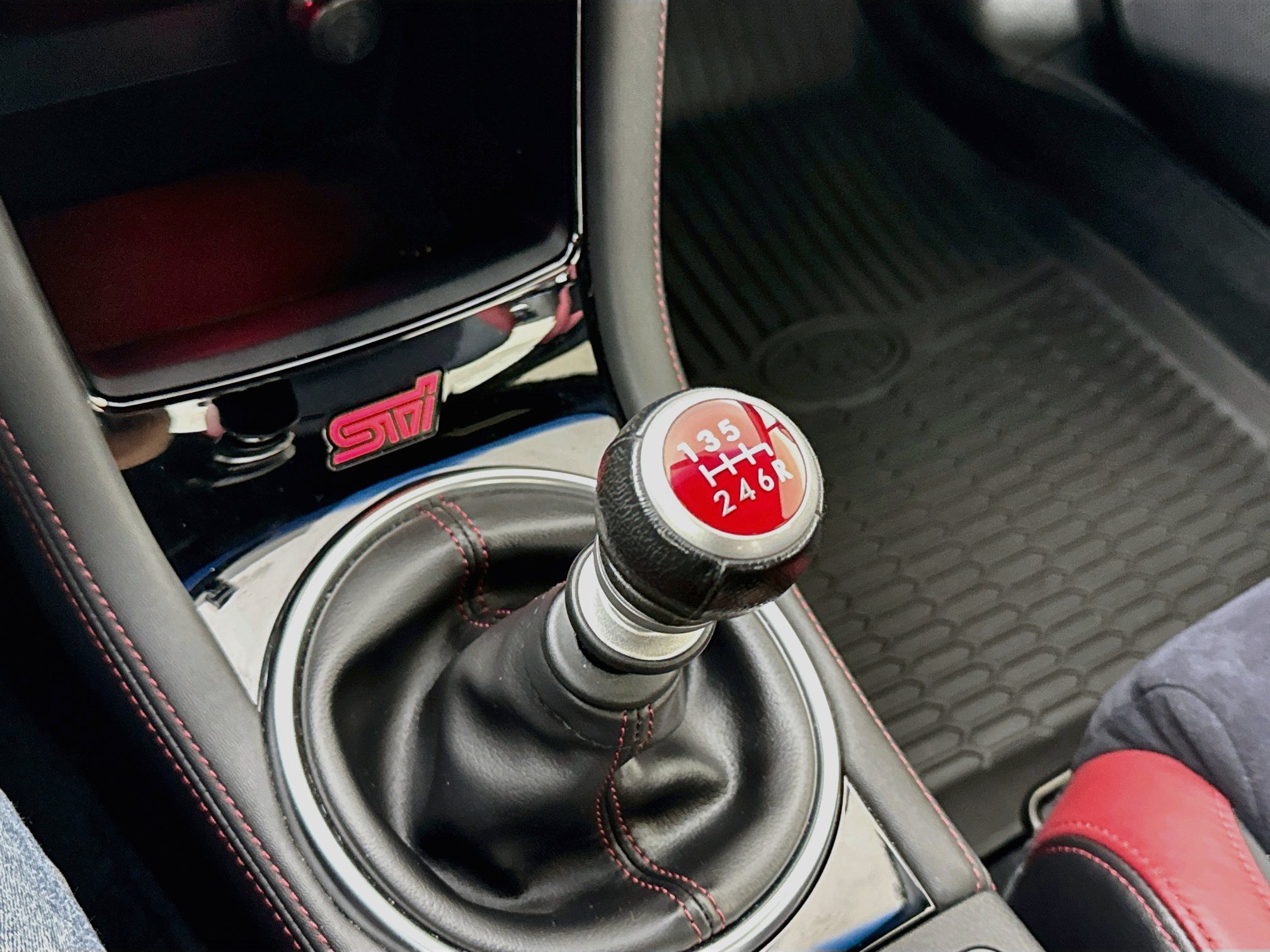 Used 2020 Subaru WRX STI AWD/4WD image 19