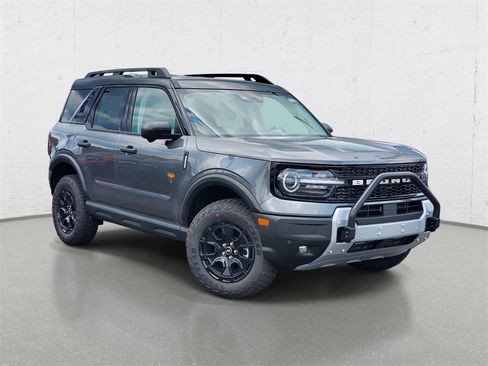 New 2025 Ford Bronco Sport Badlands w/ Sasquatch Badlands Package image 2