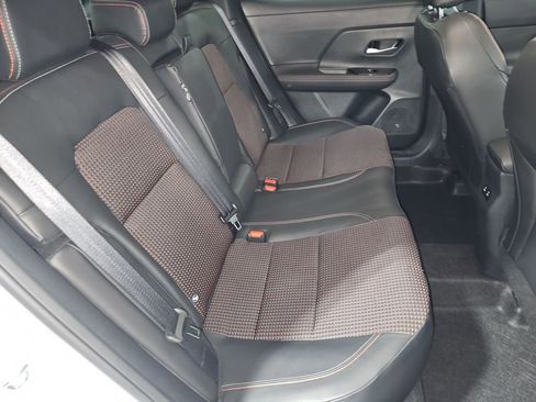 Used 2025 Nissan Kicks SR image 19