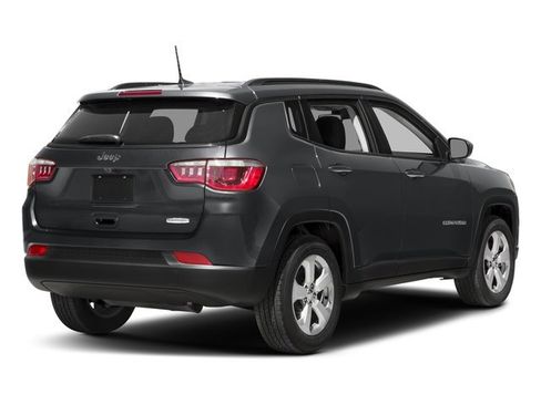 Used 2017 Jeep Compass Limited AWD/4WD image 5