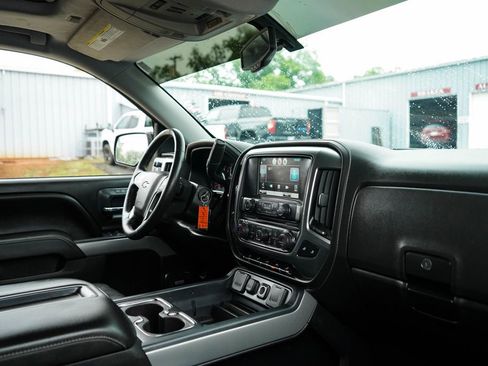 Used 2015 Chevrolet Silverado 1500 LTZ Z71 w/ Midnight Edition AWD/4WD image 15