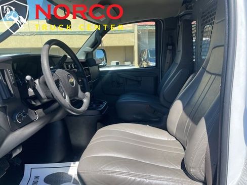 Used 2019 Chevrolet Express 2500 2500 G2500 w/ Driver Convenience Package image 9