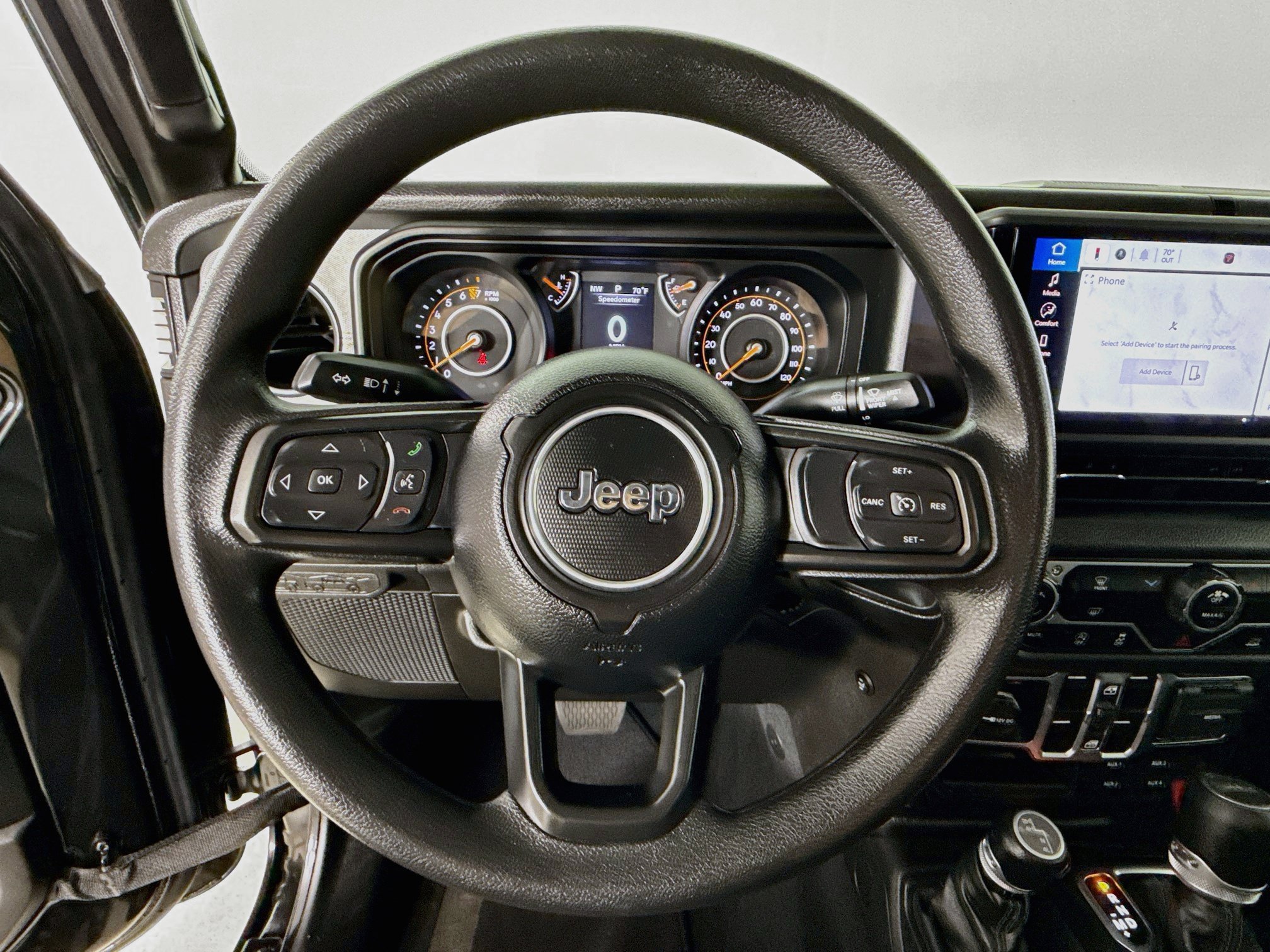 Used 2025 Jeep Gladiator Sport AWD/4WD image 13