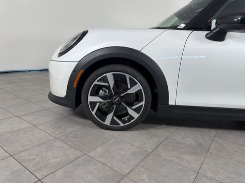 New 2025 MINI Cooper S FWD image 12